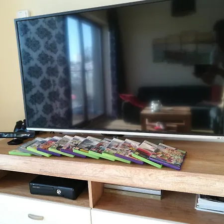 Apartament & Apartment *